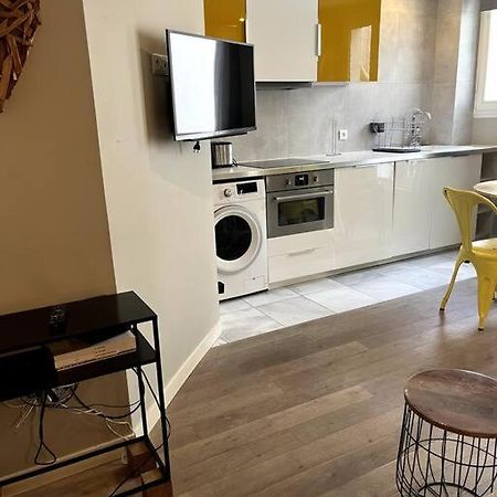 Appartement 4 Personnes - St Lazar Sur Cour à Paris Extérieur photo