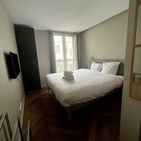 Appartement 4 Personnes - St Lazar Sur Cour à Paris Extérieur photo